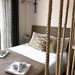 Cozy And Stylish - Just 800m From The شقة
