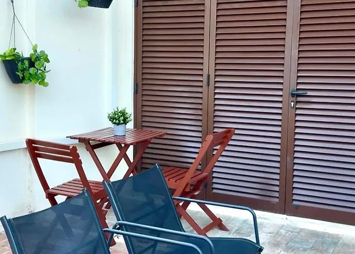 Cozy And Stylish - Just 800m From The Appartement *